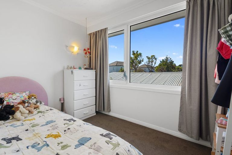 Photo of property in 240 Lake Terrace Road, Shirley, Christchurch, 8061