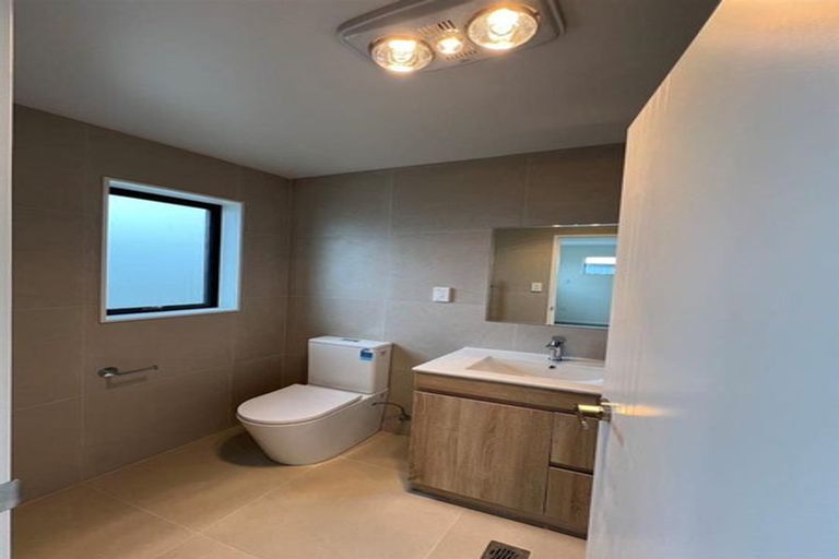 Photo of property in 4b Wahine Street, Papakura, 2110