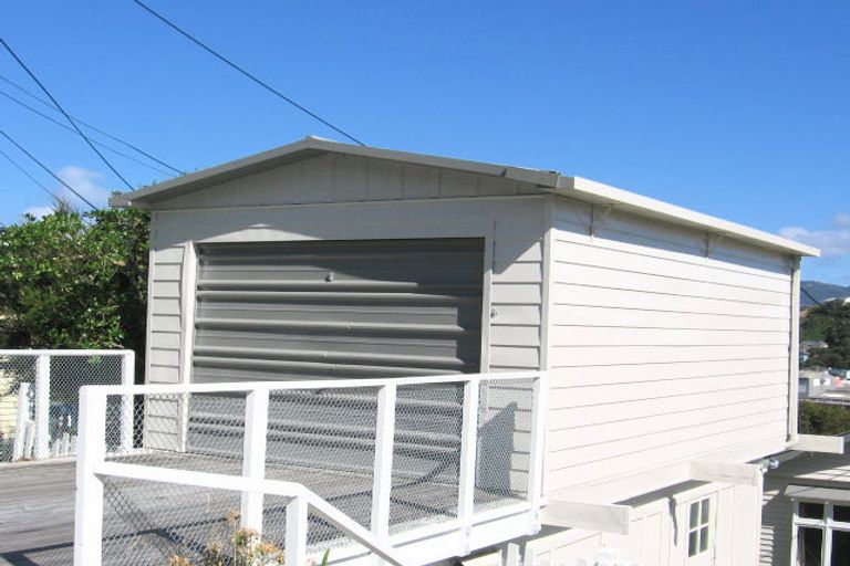 Photo of property in 87 Totara Road, Miramar, Wellington, 6022