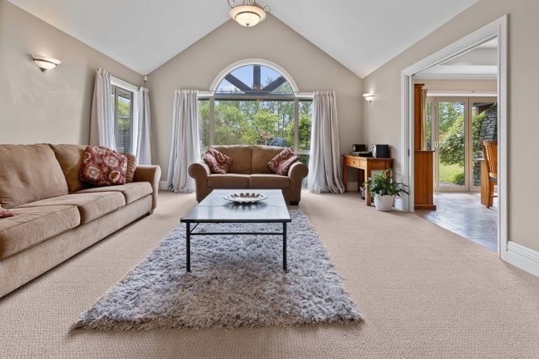 Photo of property in 2/1314 West Coast Road, West Melton, Christchurch, 7671