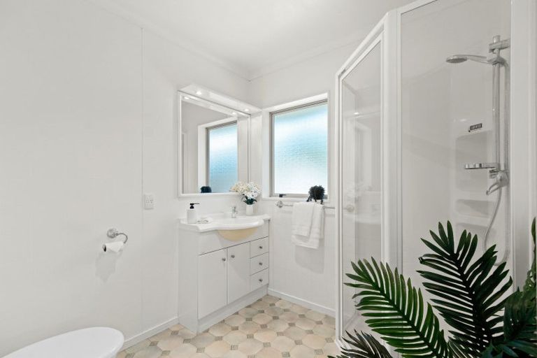 Photo of property in 4 Adam Lile Drive, Highlands Park, New Plymouth, 4312