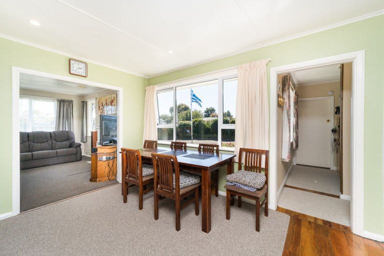 Photo of property in 18 Belvedere Crescent, Takaro, Palmerston North, 4412