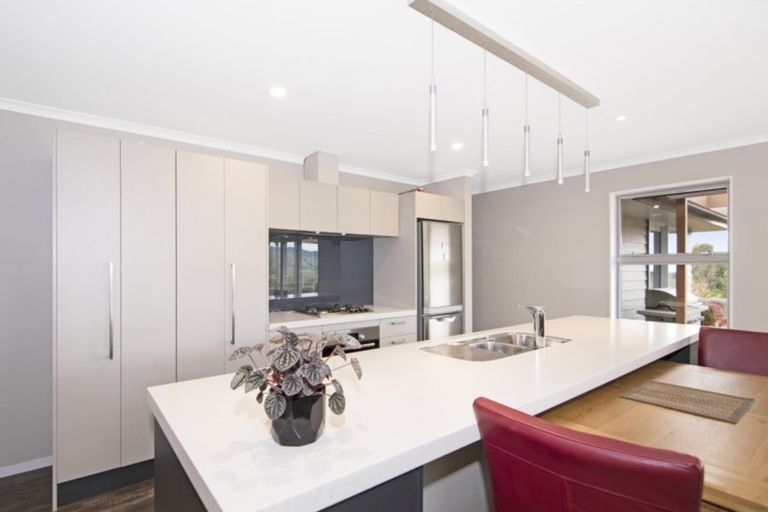 Photo of property in 6 Money More Place, Wakefield, 7095