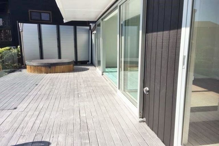 Photo of property in 4 Pine Grove, Tairua, 3508