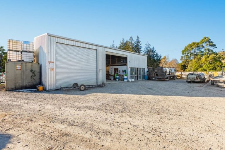 Photo of property in 33 Loop Road, Minden, Tauranga, 3176