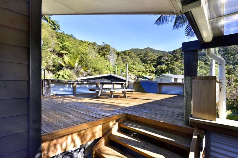 Photo of property in 38 Hope Drive, Okiwi Bay, 7193