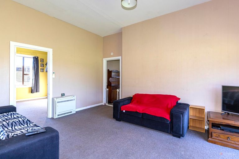 Photo of property in 4 Queen Street, Pareora, 7912