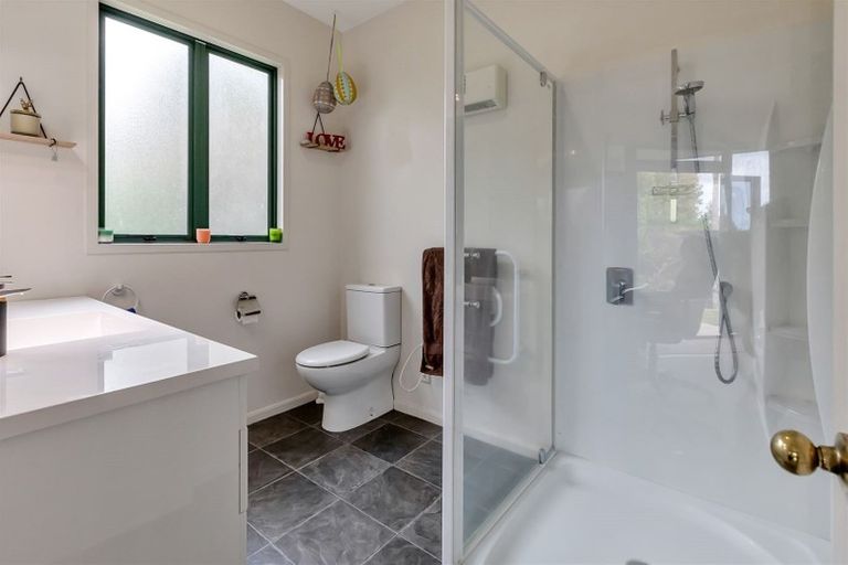 Photo of property in 94 Cemetery Road, Maunu, Whangarei, 0179