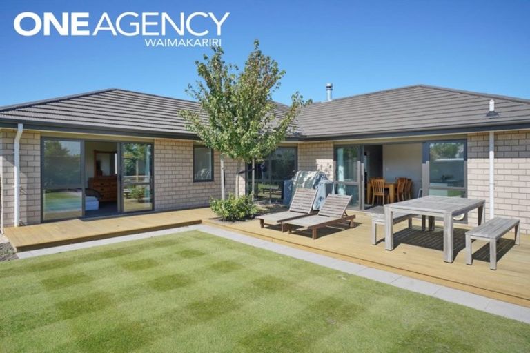 Photo of property in 58 Tutaipatu Avenue, Pegasus, 7612