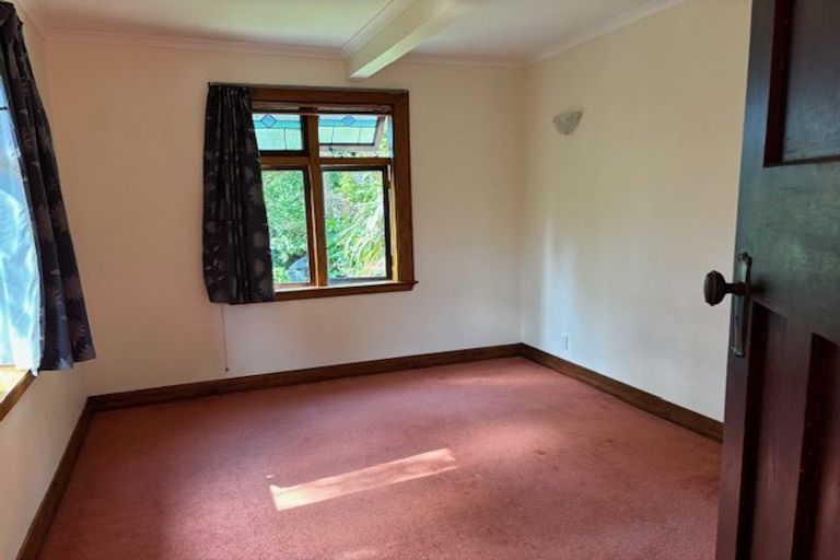 Photo of property in 1 Butt Street, Brooklyn, Wellington, 6021