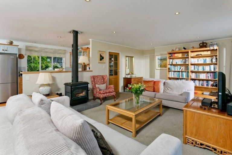 Photo of property in 24 Long Bay Drive, Torbay, Auckland, 0630