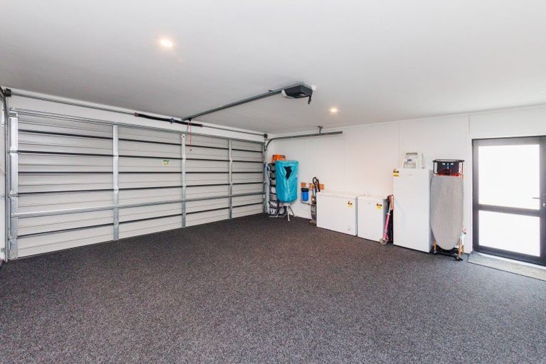 Photo of property in 26 Kimberley Grove, Westbrook, Palmerston North, 4412