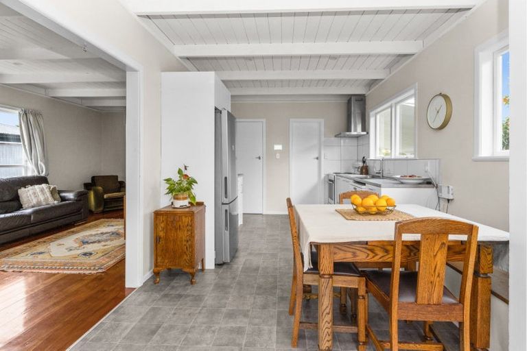 Photo of property in 5 Foster Terrace, Onekawa, Napier, 4110