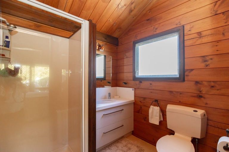 Photo of property in 2 Hale Place, Ngatea, 3503