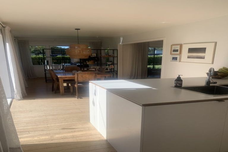 Photo of property in 16 Williamson Street, Cambridge, 3434