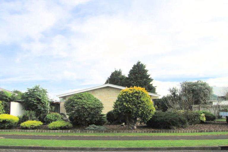 Photo of property in 1b Carolyn Street, Manukau, Auckland, 2025