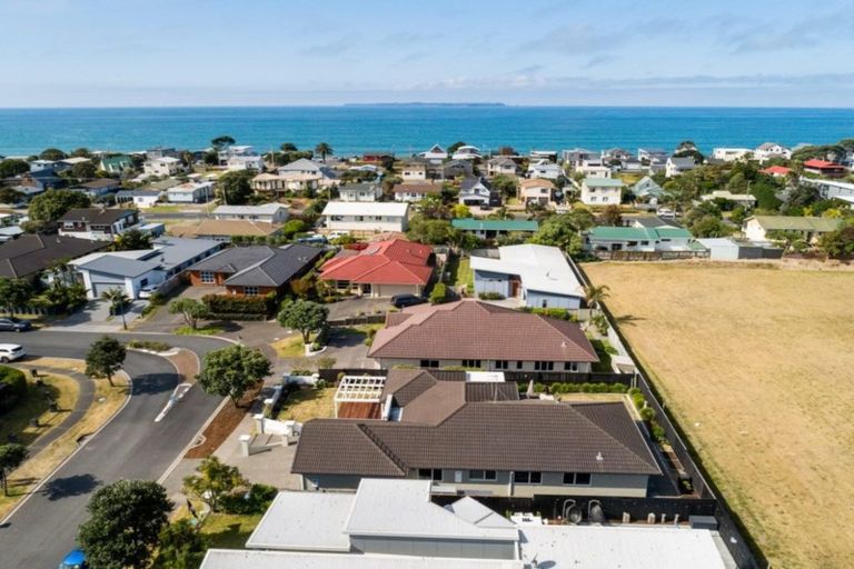 Photo of property in 21 Excelsa Place, Papamoa Beach, Papamoa, 3118