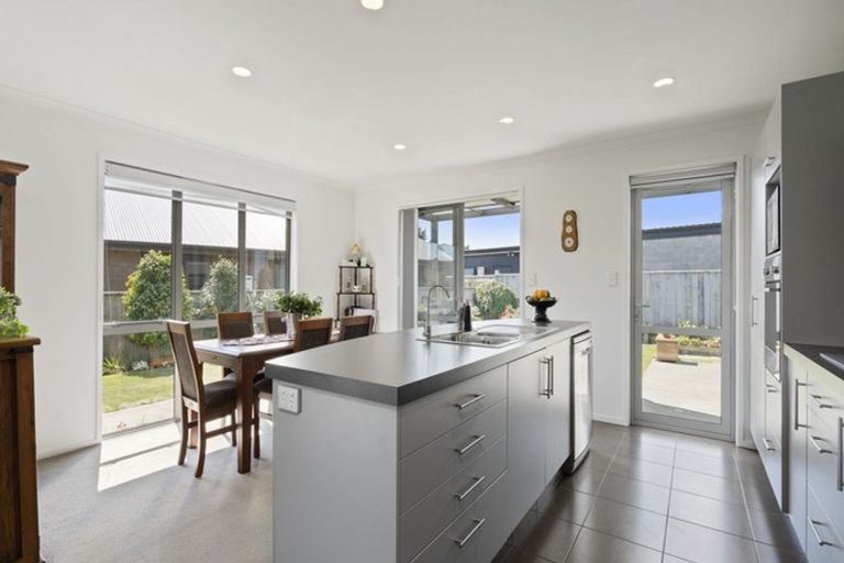 Photo of property in 56b Alberta Road, Glen Avon, New Plymouth, 4312