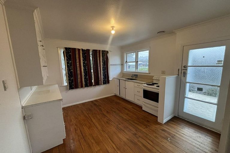 Photo of property in 1/14 Totara Street, Trentham, Upper Hutt, 5018