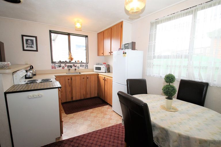 Photo of property in 200b Oxford Street, South Dunedin, Dunedin, 9012