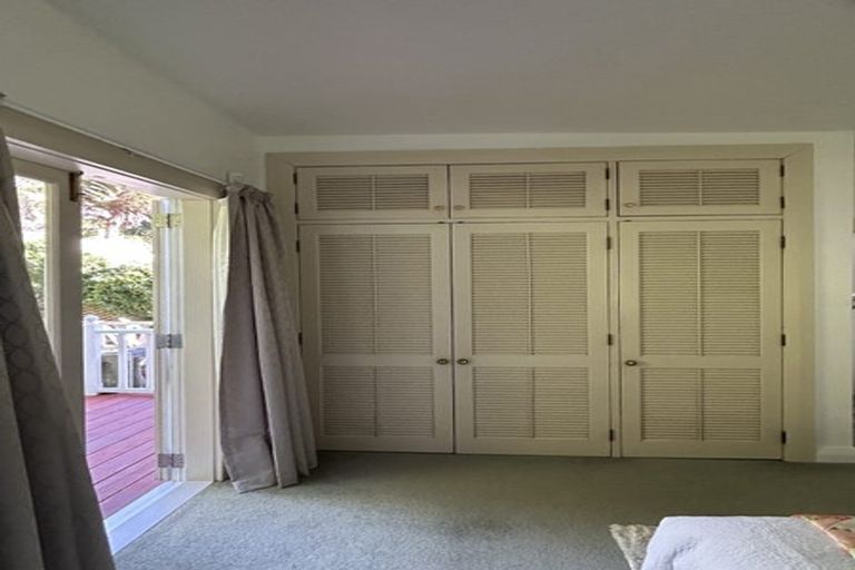 Photo of property in 1/1 Wilkinson Street, Oriental Bay, Wellington, 6011