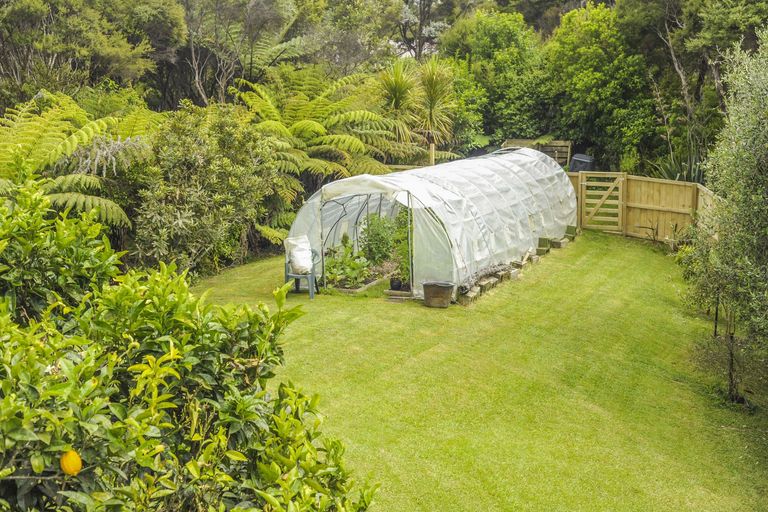 Photo of property in 53 Welsh Hills Road, Swanson, Auckland, 0614