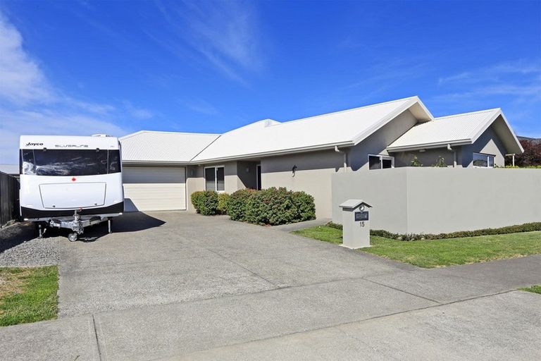 Photo of property in 15 Akaroa Road, Poraiti, Napier, 4112