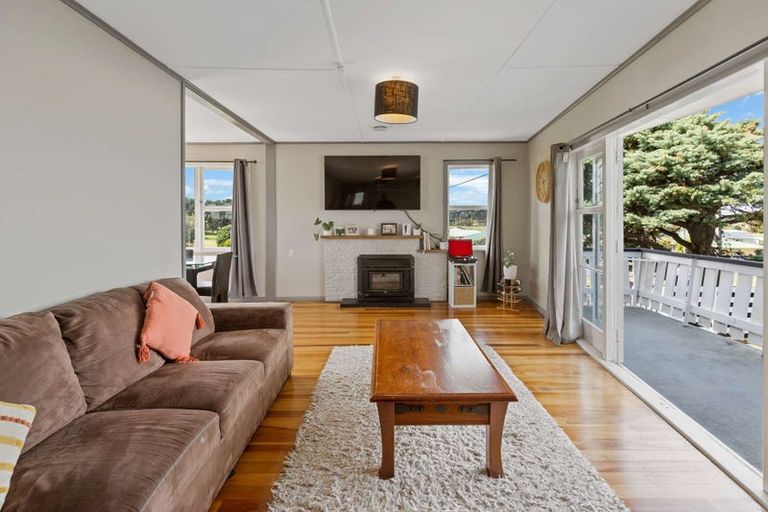 Photo of property in 3 Glenn Street, Castlecliff, Whanganui, 4501