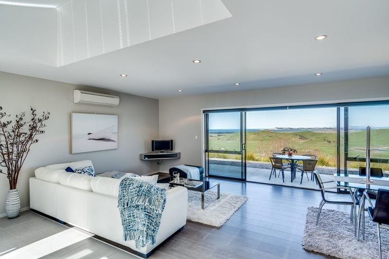 Photo of property in 59 Avery Road, Eskdale, Napier, 4182