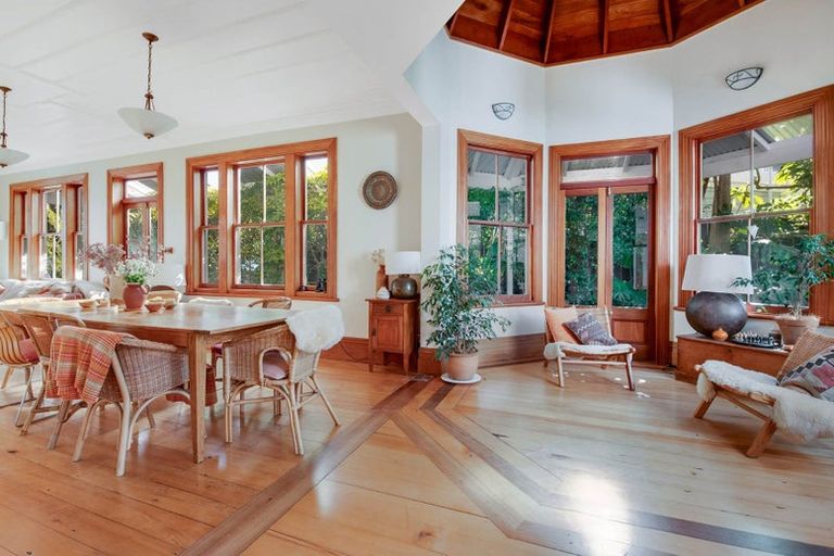 Photo of property in 4 Mays Street, Devonport, Auckland, 0624