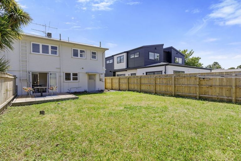 Photo of property in 11 Maclean Street, Whataupoko, Gisborne, 4010