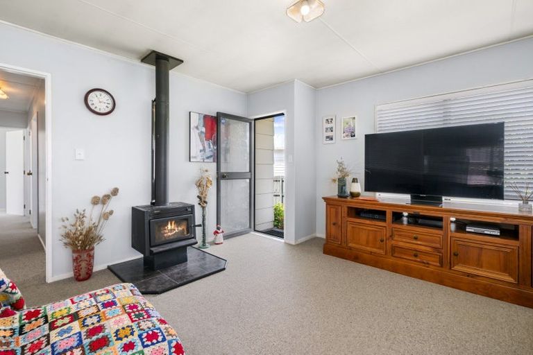 Photo of property in 18 Susan Street, Pukehangi, Rotorua, 3015