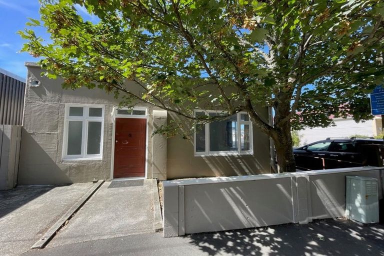 Photo of property in 151 Grant Road, Thorndon, Wellington, 6011