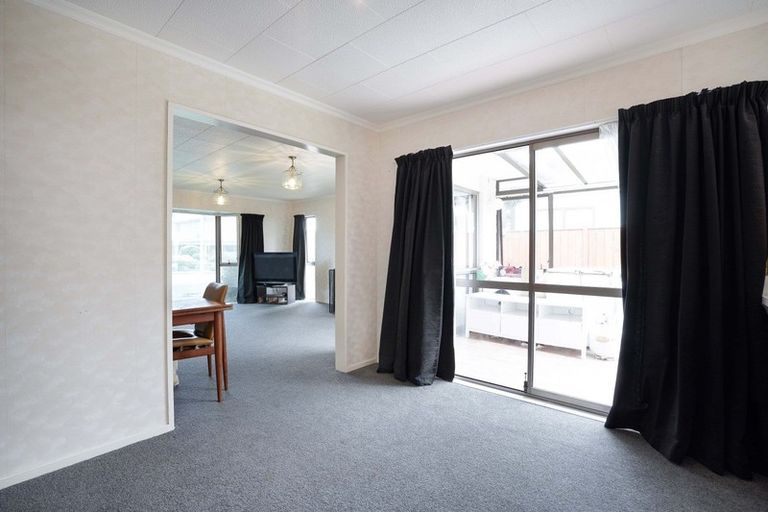 Photo of property in 185 Amberley Avenue, Highbury, Palmerston North, 4412