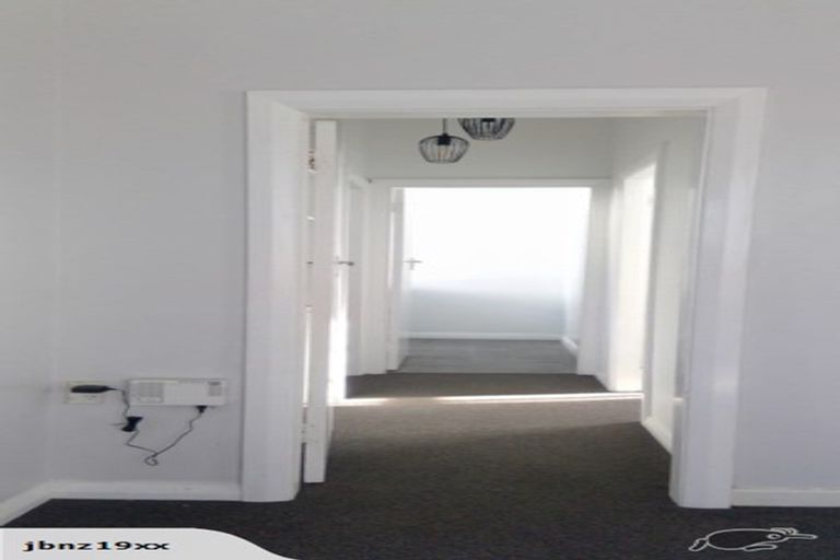 Photo of property in 2/80 Freyberg Street, Lyall Bay, Wellington, 6022