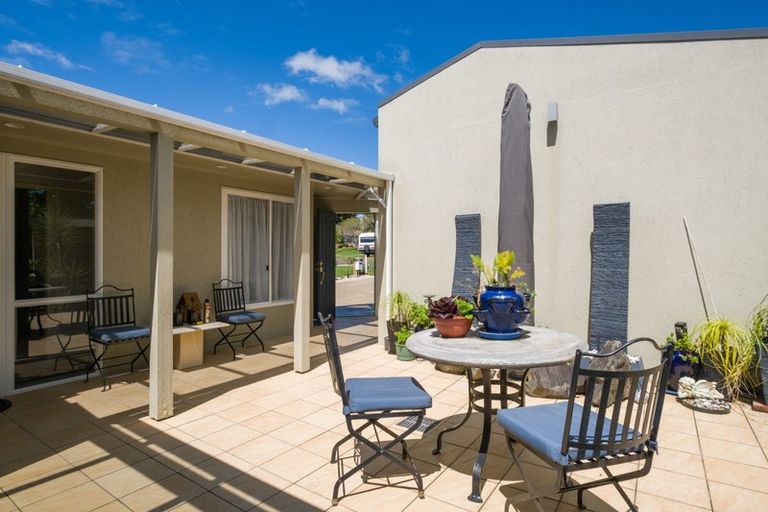 Photo of property in 28 Marian Drive, Inner Kaiti, Gisborne, 4010