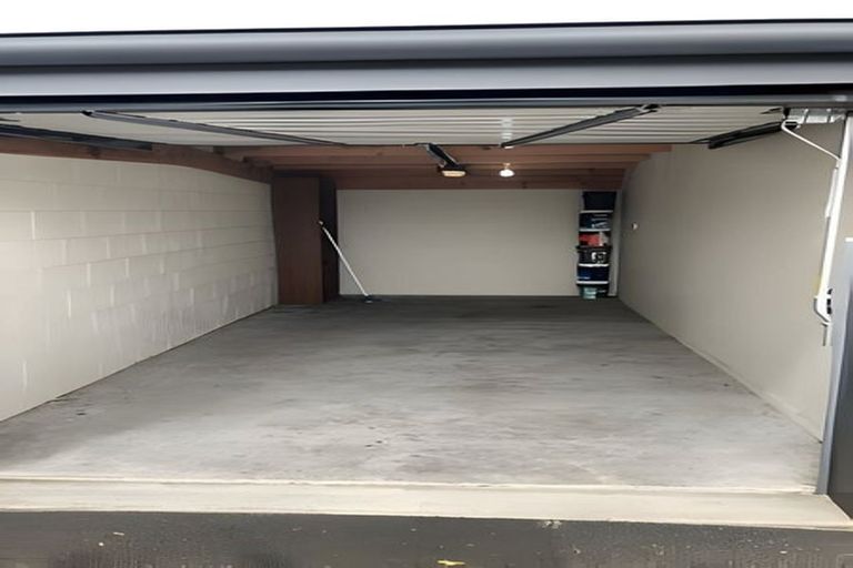 Photo of property in 2/172 Geraldine Street, Edgeware, Christchurch, 8013