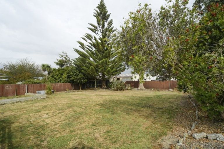 Photo of property in 24 Potaka Street, Marton, 4710