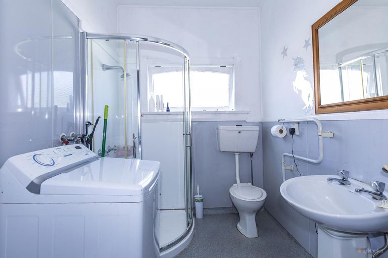 Photo of property in 16 Baker Street, West End, Timaru, 7910