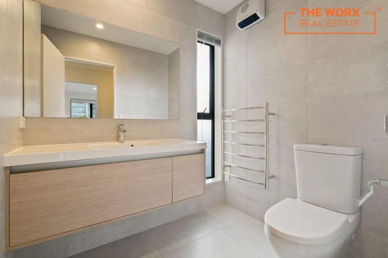 Photo of property in 55 Matairangi Avenue, Totara Heights, Auckland, 2105