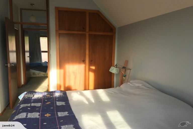 Photo of property in 2/35 Wiggins Street, Sumner, Christchurch, 8081