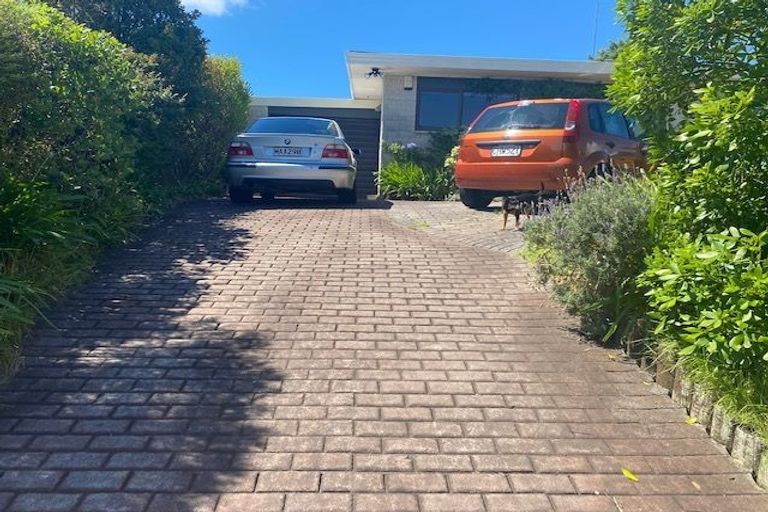 Photo of property in 38 Scott Road, Stanmore Bay, Whangaparaoa, 0932