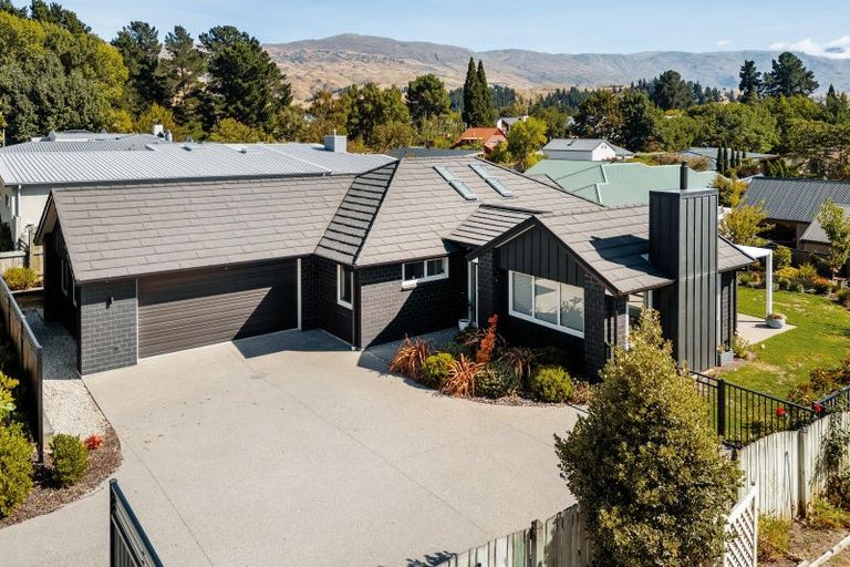 Photo of property in 23 Gair Avenue, Cromwell, 9310