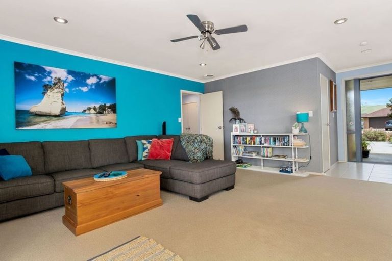 Photo of property in 154 Longview Drive, Papamoa Beach, Papamoa, 3118