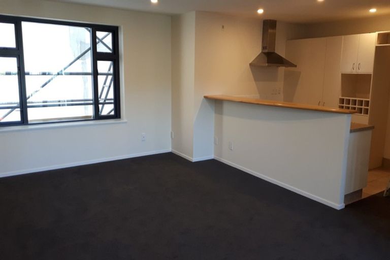 Photo of property in Terrace Garden Apartments, 14c/120 The Terrace, Wellington Central, Wellington, 6011