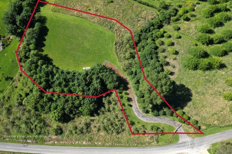 Photo of property in 155 Matangi Road, Tuki Tuki, Havelock North, 4294