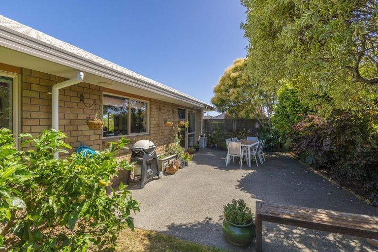Photo of property in 66 Awatea Avenue, Paraparaumu, 5032