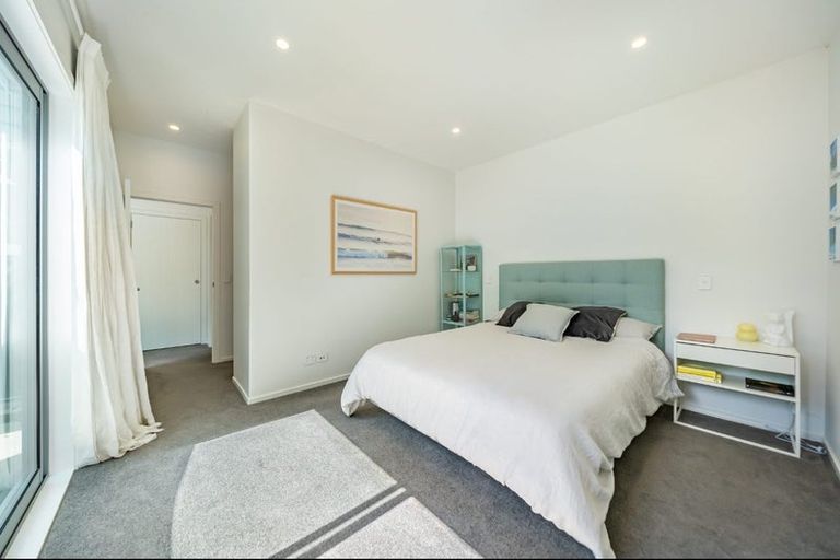 Photo of property in 3d Breakwater Way, Whitby, Porirua, 5024
