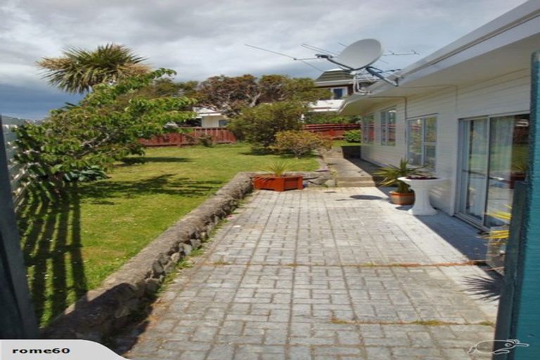 Photo of property in 12 The Quarterdeck, Whitby, Porirua, 5024
