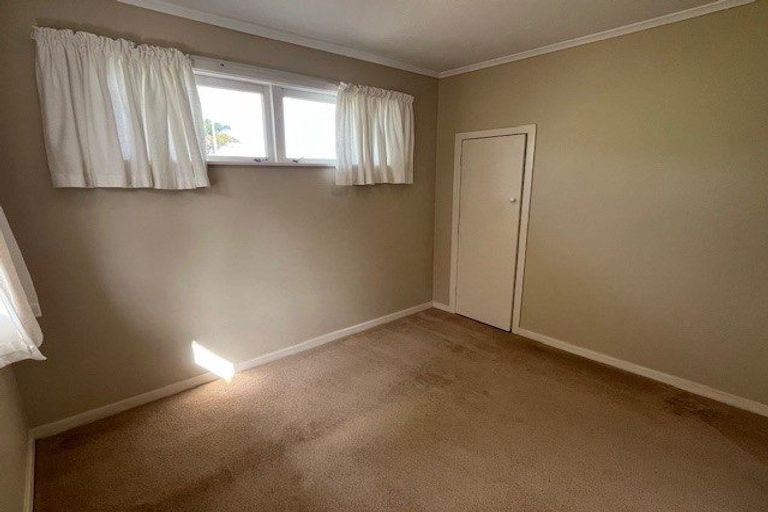 Photo of property in 96 Moore Street, Howick, Auckland, 2014